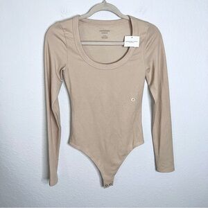 American Eagle Bodysuit Top Women Small BeigeTan Long Sleeve Ribbed Shirt N